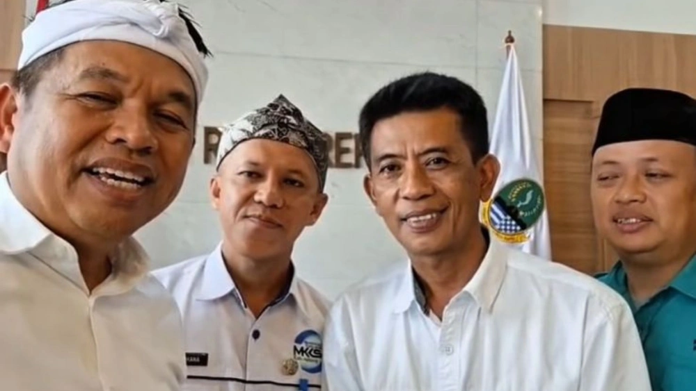 Setelah bertemu dengan guru dan pihak sekolah, Dedi Mulyadi akan bertemu orang tua murid tersebut [Instagram]